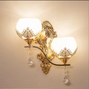 CrystalLuxe – Gold LED Wall Lamp for Atmospheric Lighting Skanto