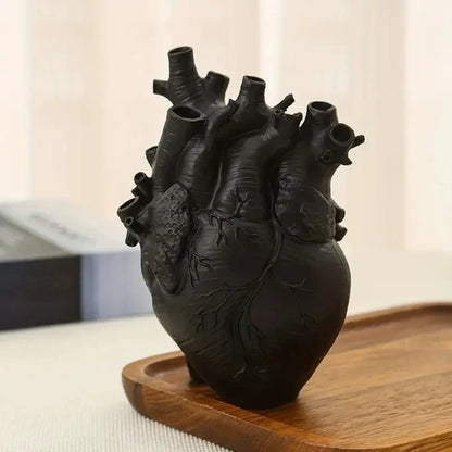 Skanto | Heart-Shaped Flower Pot