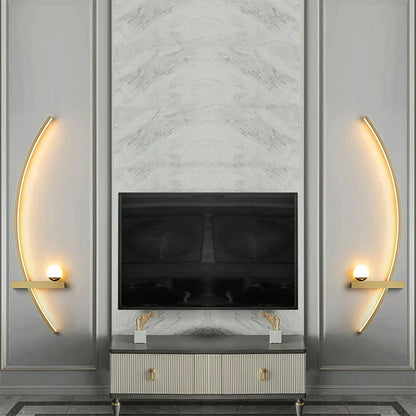 Skanto | Contemporary Edge Wall Lamp – Black & Gold Indoor/Outdoor Lighting for Modern Spaces