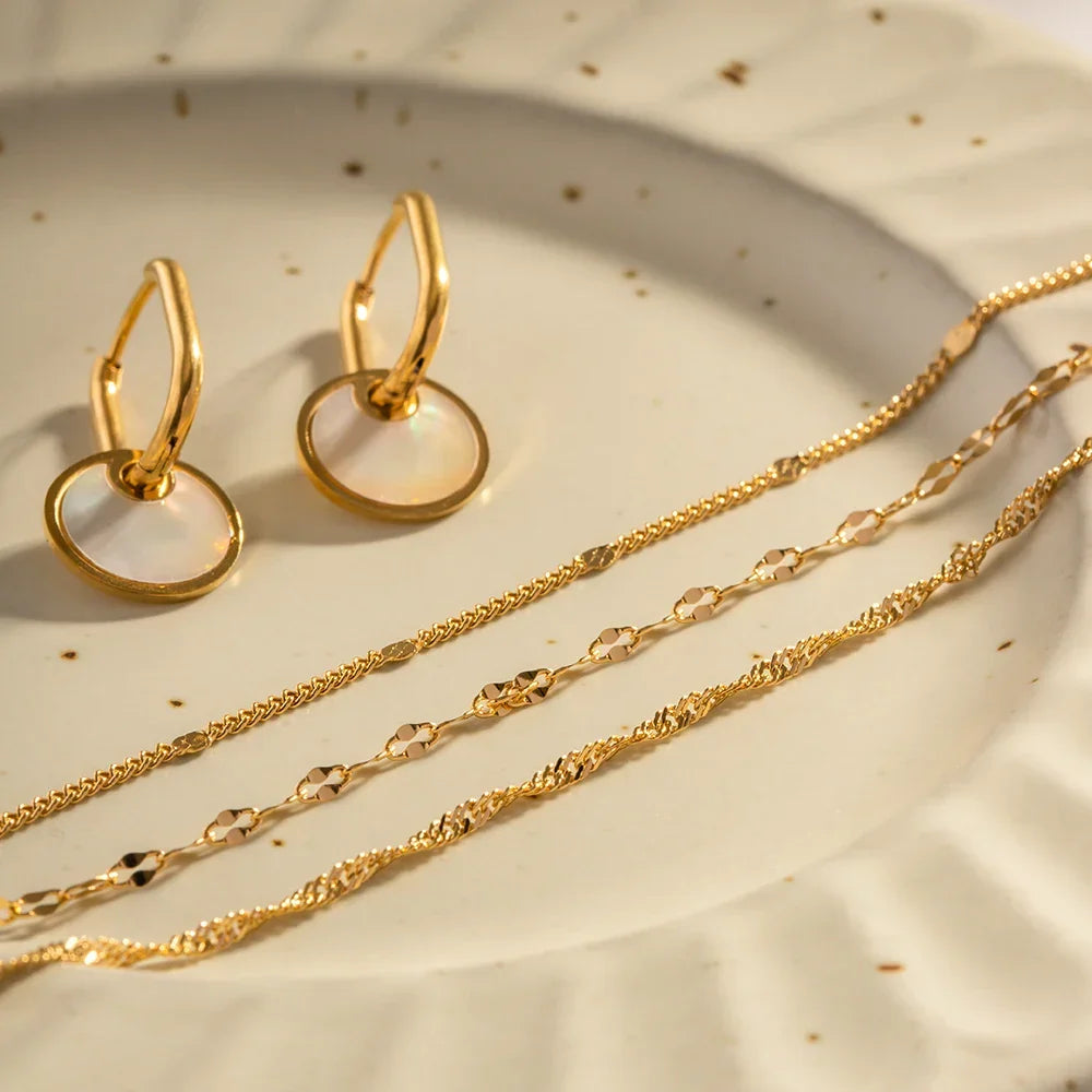 BowLift | 18k Dainty Classic Three Layer Necklace Stack