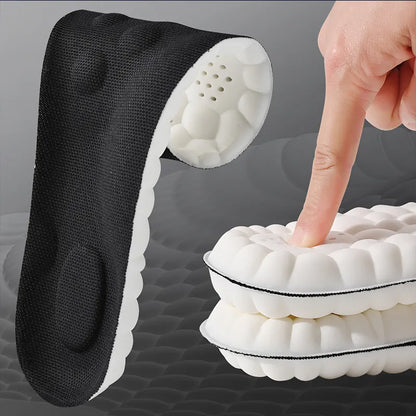 Sport insoles made of highly elastic latex