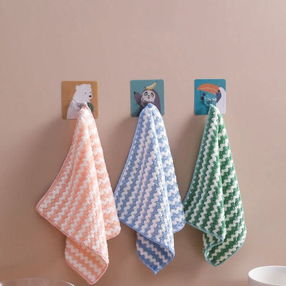 BowLift | microfibre cleaning cloths made from coral fleece for streak-free cleanliness