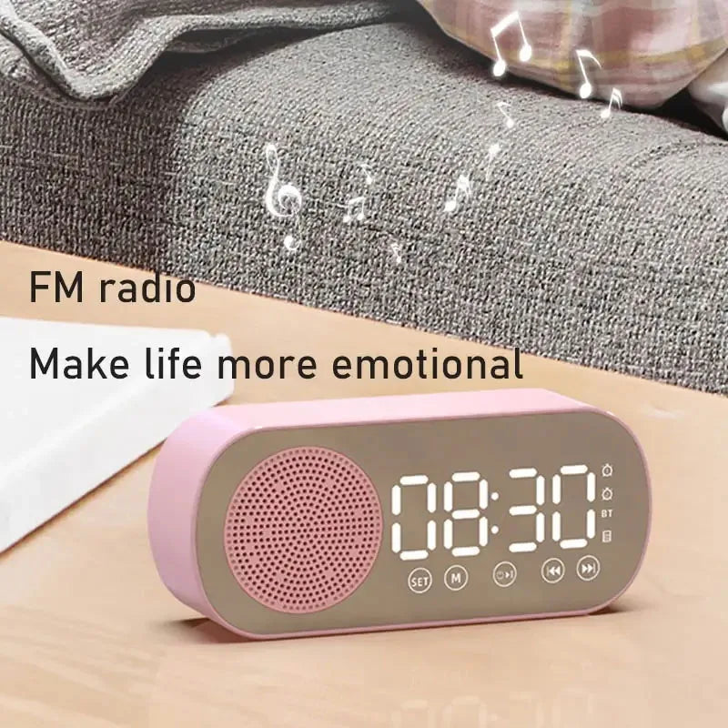 Skanto | Digital Alarm Clock with Bluetooth Speaker and FM Radio