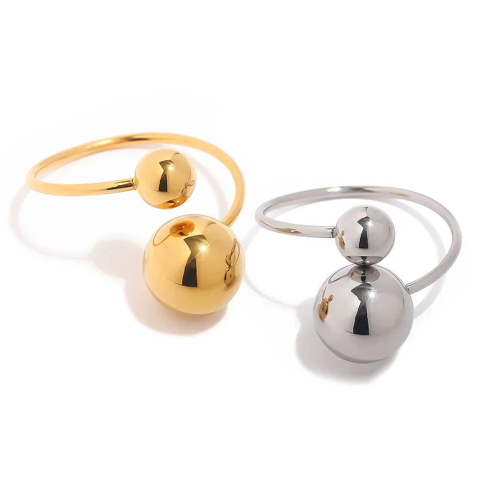 BowLift | 18k Bold Two Ball Open Ring