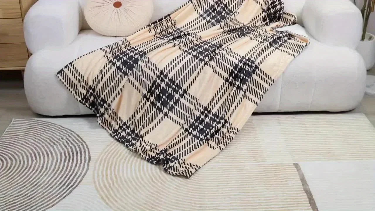 BowLift | Patchwork Blanket Vintage Bloom | Soft Flannel | Floral Design & Embroidery | Sofa, Bed & Travel