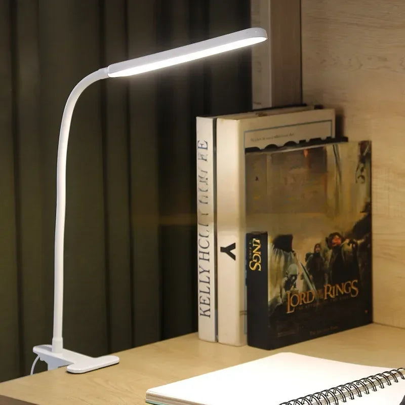Skanto | LED Clip Lamp LumaFlex | 3 Light Colors & 10 Brightness Levels | USB Powered | Flexible Neck | Eye-Friendly & Dimmable