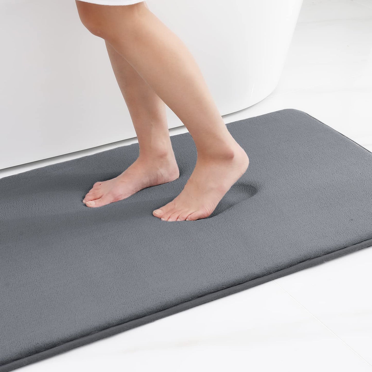 Skanto | Quick-Absorbent Non-Slip Memory Foam Bath Mat