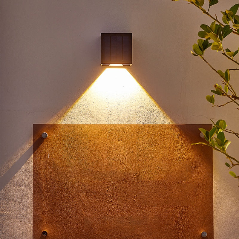 BowLift | SolarFlare - Upward & Downward Solar Wall Lamp