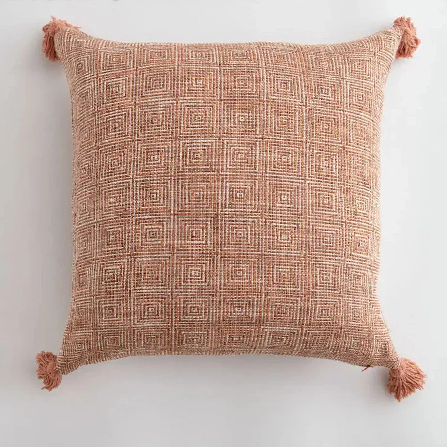 Skanto | Checkered Pillow Cover with Fringes – Decorative Linen Pillowcase for the Living Room