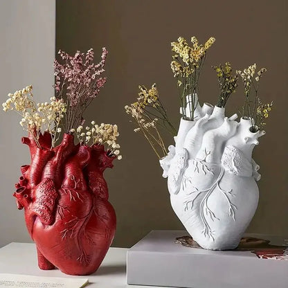 Skanto | Heart-Shaped Flower Pot