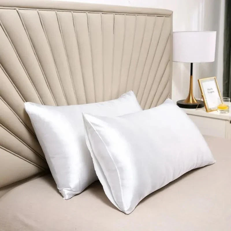 Skanto | Mulberry Silk Pillowcase for Hair and Skin