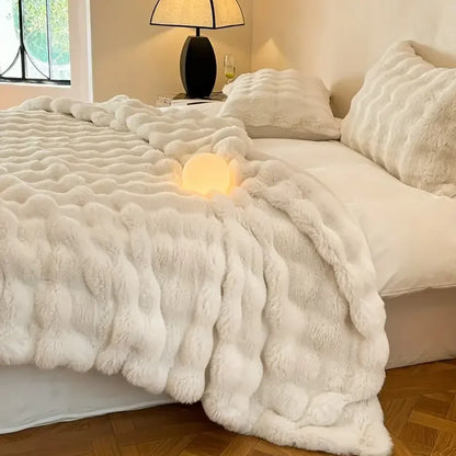 Skanto | FurLuxe | Reversible Faux Fur Throw