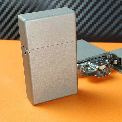 Timeless Heavy-Duty Flip-Open Flame Lighter | Bowlift