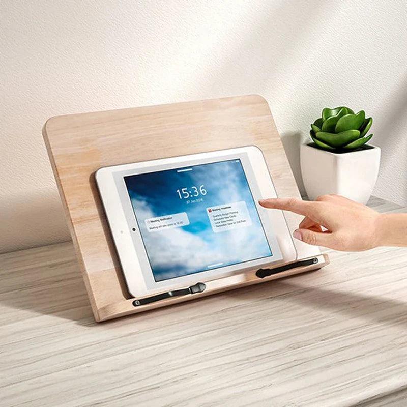 Skanto | NaturalEase - Wooden Tablet Holder