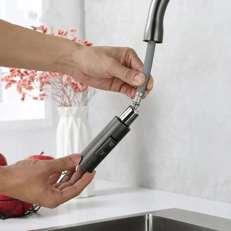BowLift | Stainless Steel Kitchen Faucet with Pull-Out Sprayer