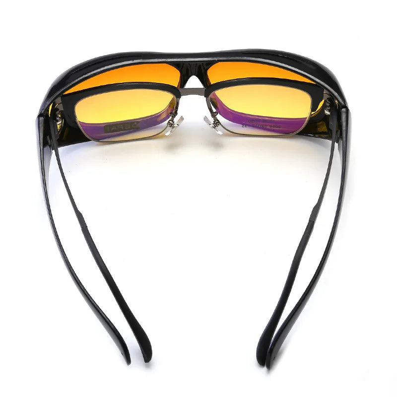 Night glasses with GlareCut technology (Safe driving at night)