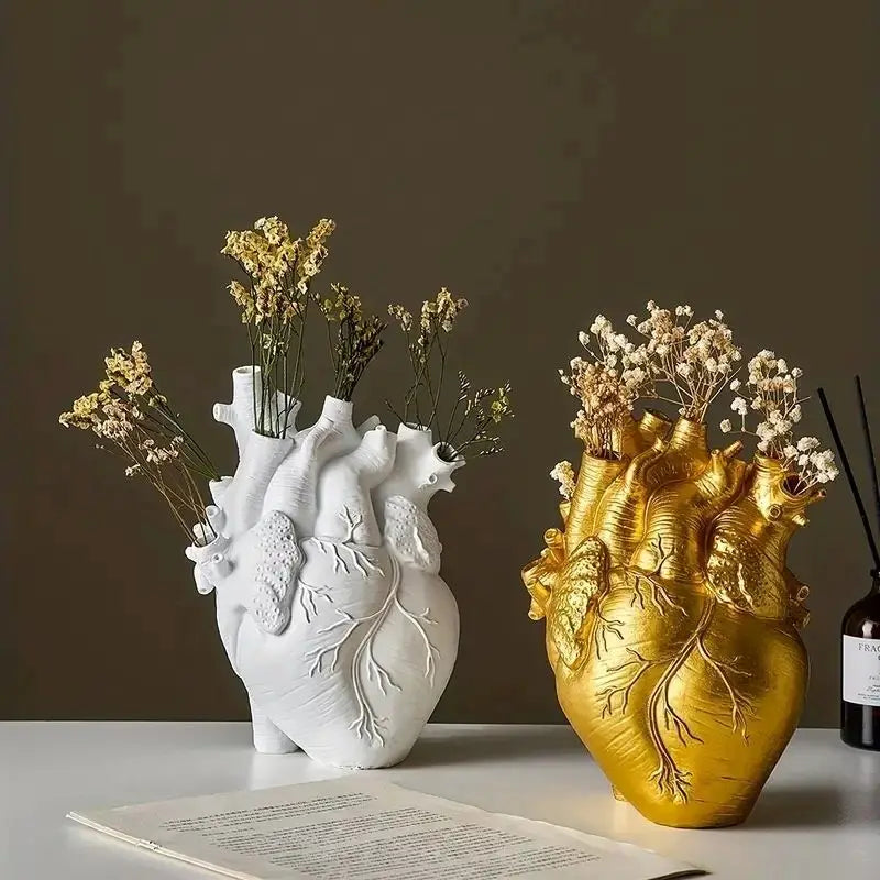 Skanto | Heart-Shaped Flower Pot