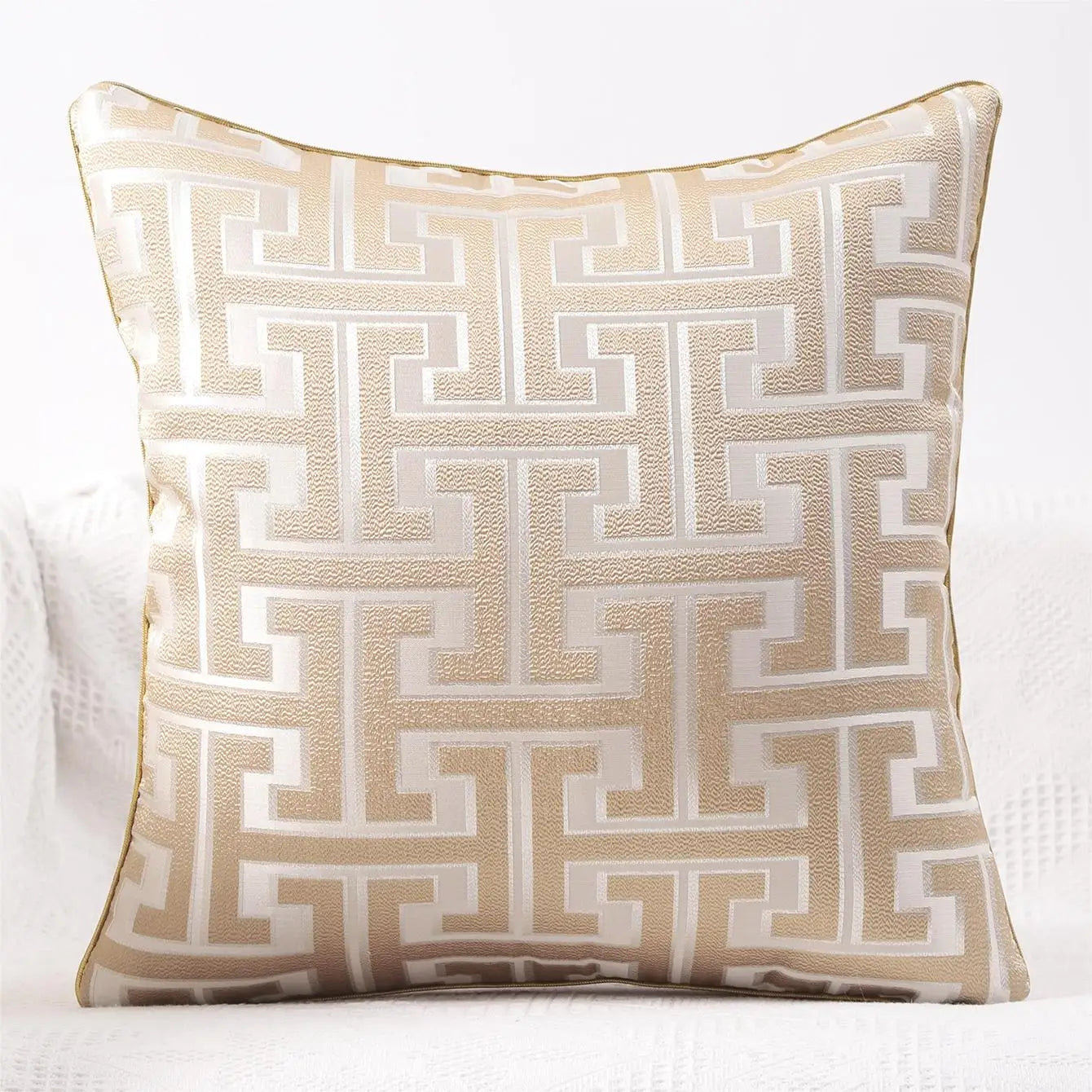 Striped cushion cover in farmhouse style – Decorative sofa cover for living room and couch | Karnz