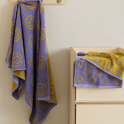 Double-sided Smiley Towel | Brehn