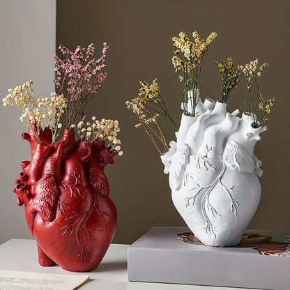 Skanto | LoveAura - Ceramic Heart Vase