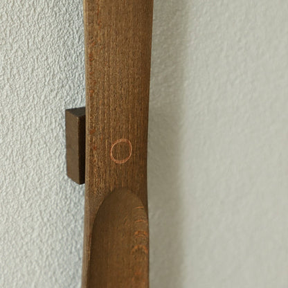 Sandsberg | Shoehorn with Long Handle | Magnetic Wood Design | Natural Wood