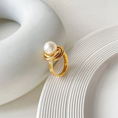 BowLift | 18k Classy Statement Dual Disc Pearl Ring