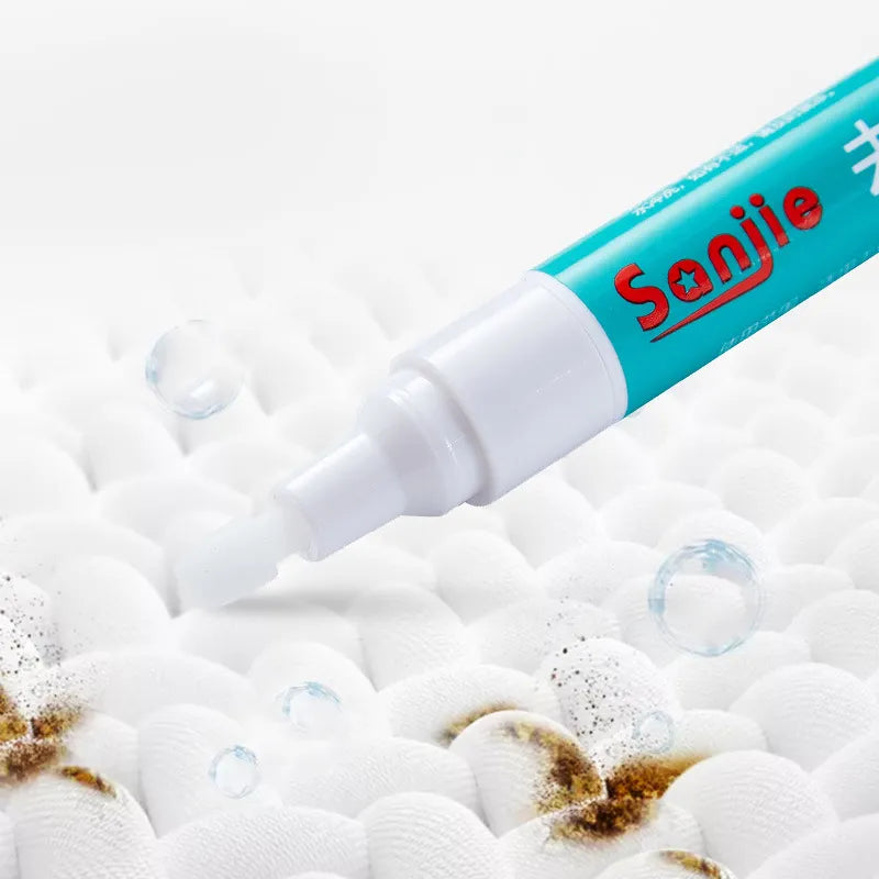 Skanto | Magic Stain Remover Pen - Portable, Wash-Free Solution for Clothing Stains, Ideal for Oil and Red Wine on T-shirts