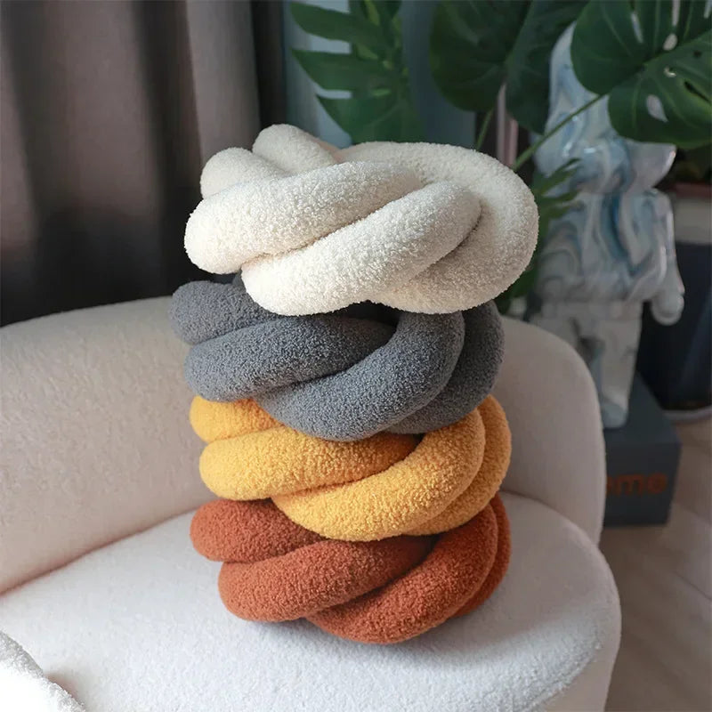 Nordic Cotton Boucle Knot Pillow | Bowlift