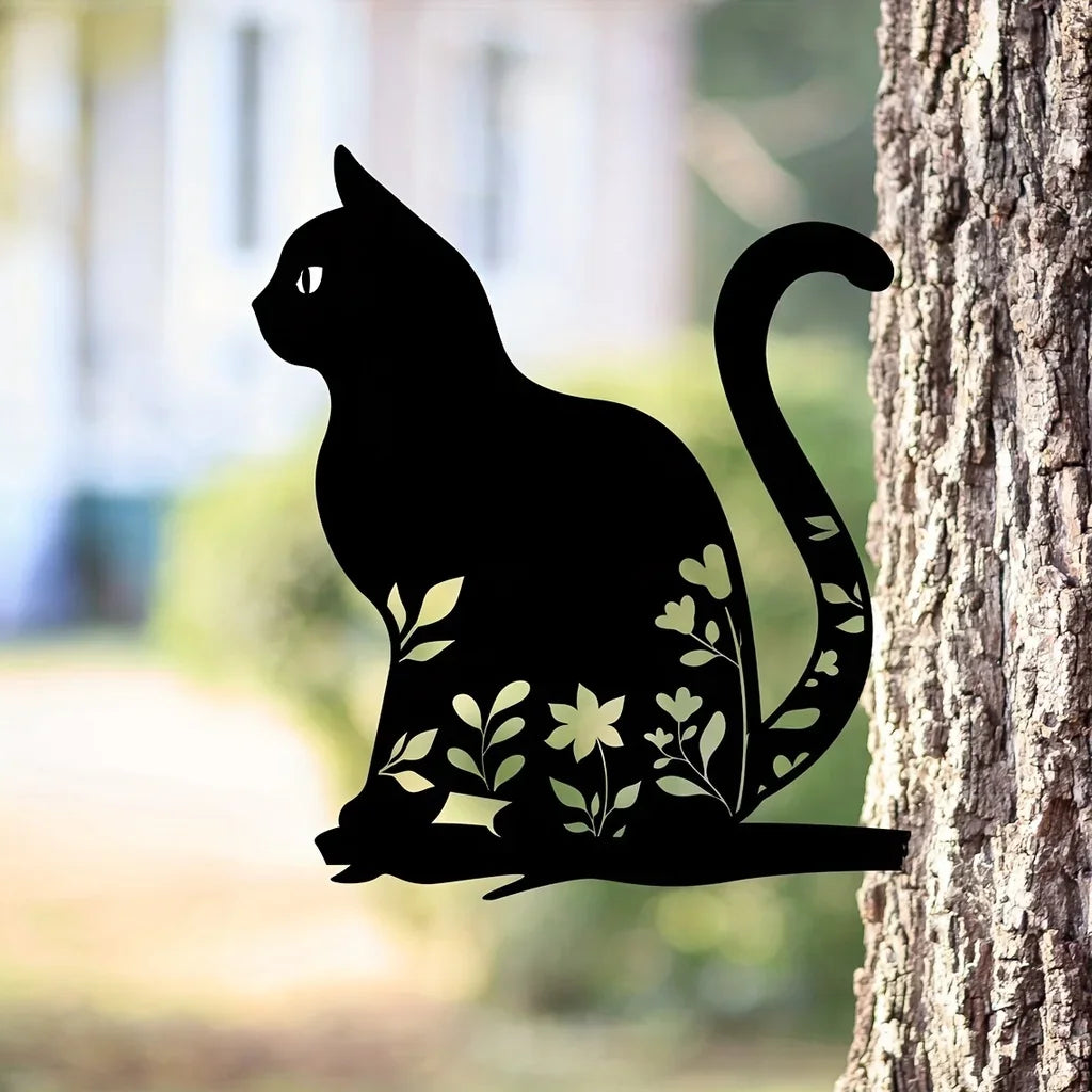 Skanto | Metal Cat Silhouette for Garden and Patio Decoration