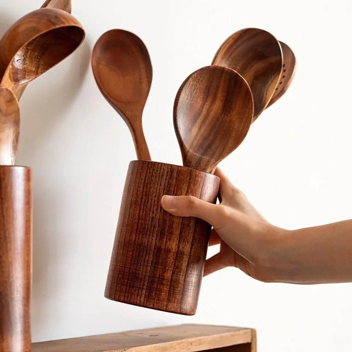 EcoWood – Luxurious wooden cookware set with Karnz storage bucket