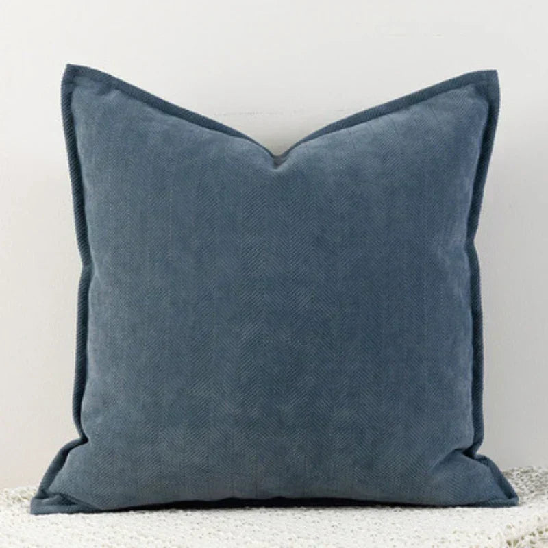Skanto | PureChenille - Elegant Pillow Cover for a Cozy Atmosphere