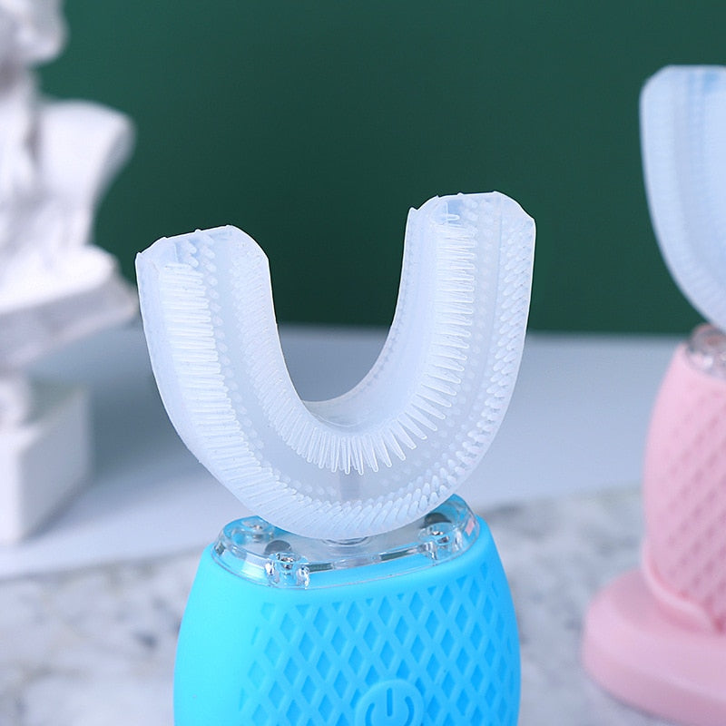 Skanto Skanto | Clean360 U-Form Blue Light Teeth Cleaner