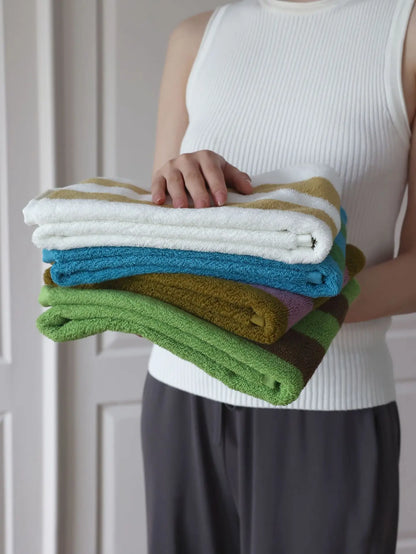 RetroStripe Luxe Cotton Towel – Striped Cotton Towel in Hotel Quality | Bowlift