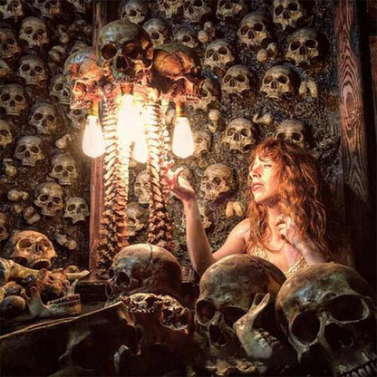 Horror Skull with Spine Lamp