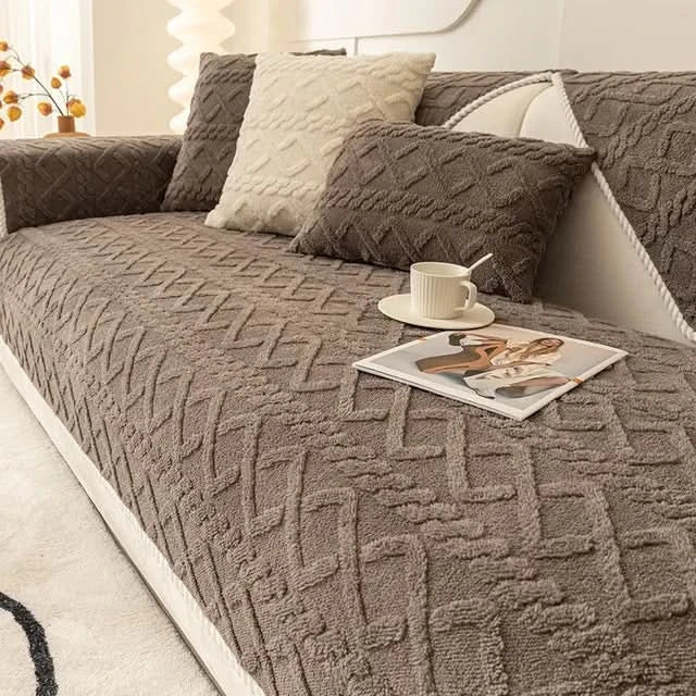Skanto | SofaShield - Elegant Waterproof and Non-Slip Sofa Cover