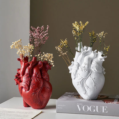 Skanto | Heart Dried Flower Artificial Vase