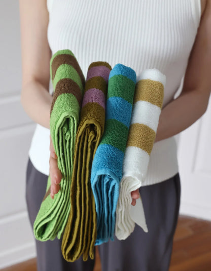RetroStripe Luxe Cotton Towel – Striped Cotton Towel in Hotel Quality | Bowlift