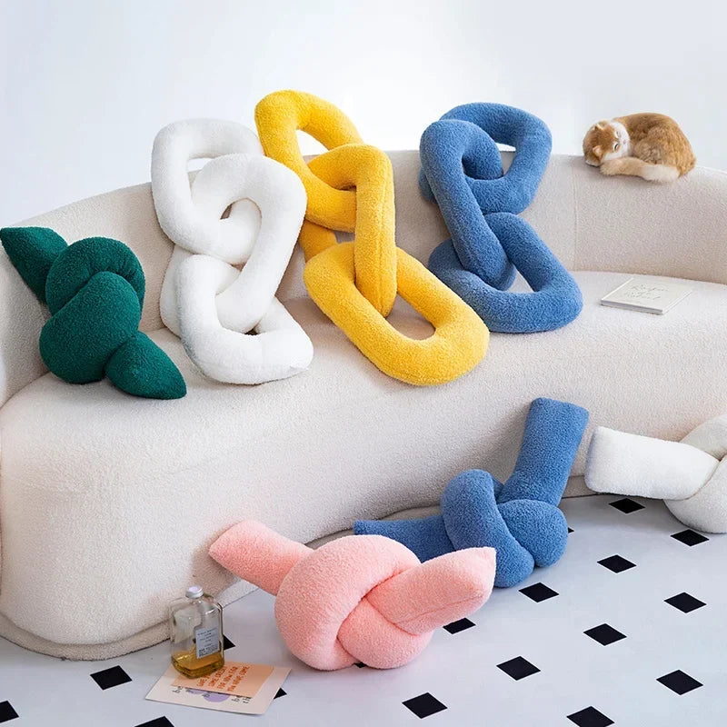 Chain Knot Cushion | Bowlift