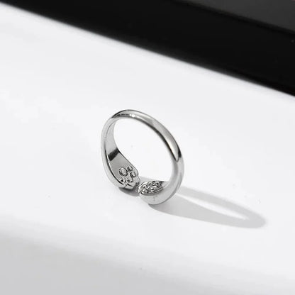 Skanto | Paw Print Ring