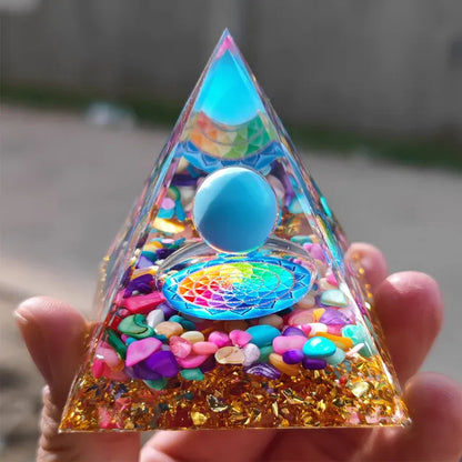 Skanto Skanto | Amethyst Peridot Orgone Pyramid - Energy Generator Crystal Reiki Chakra Orgonite Meditation Tool
