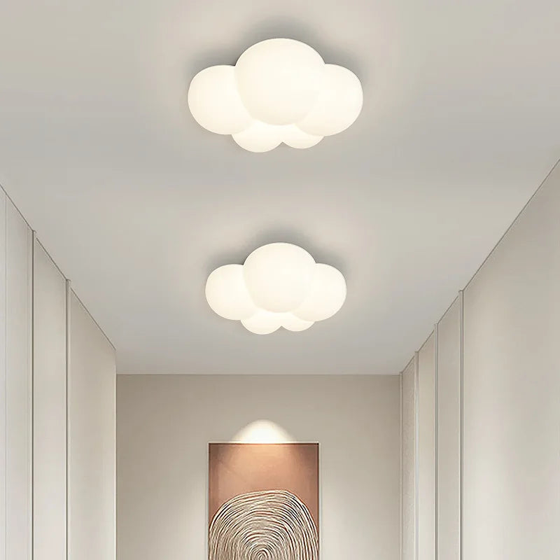 WhiteCloud Lamp – Stylish LED Wall Light for Kids Skanto