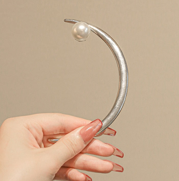 BowLift | Vintage Crescent Moon Hair Sticks