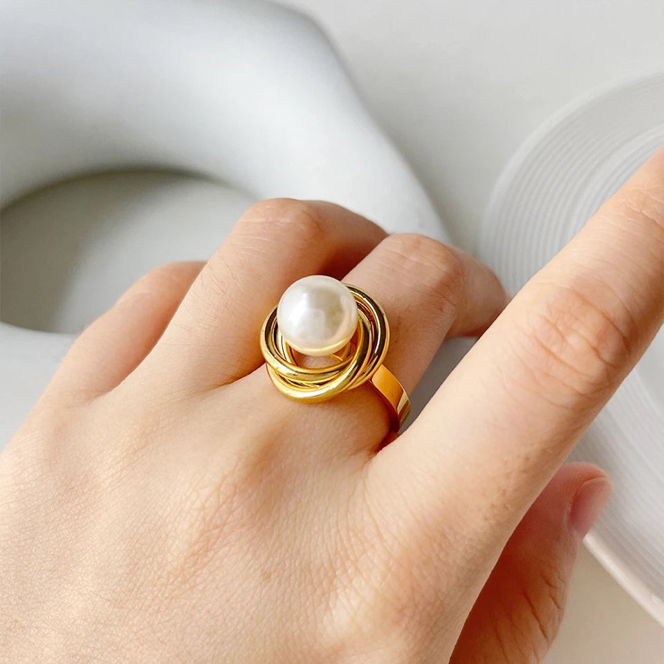 BowLift | 18k Classy Statement Dual Disc Pearl Ring