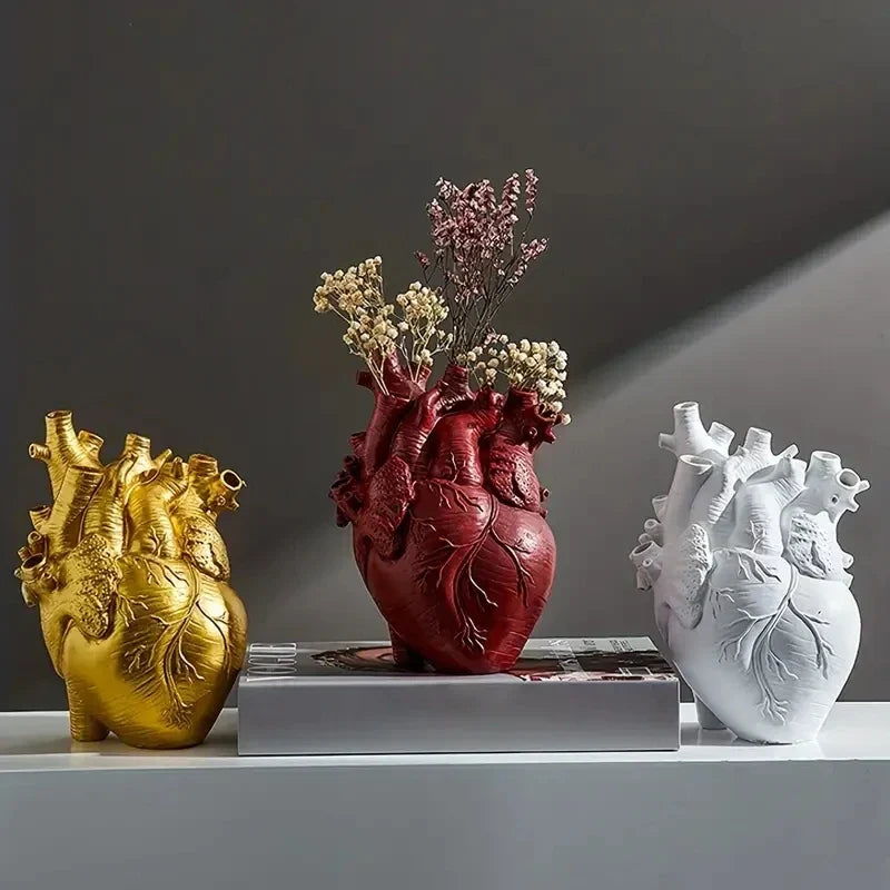 Skanto | Heart-Shaped Flower Pot