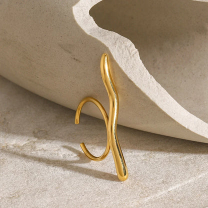 BowLift | Distinct Bar Ripple Ring