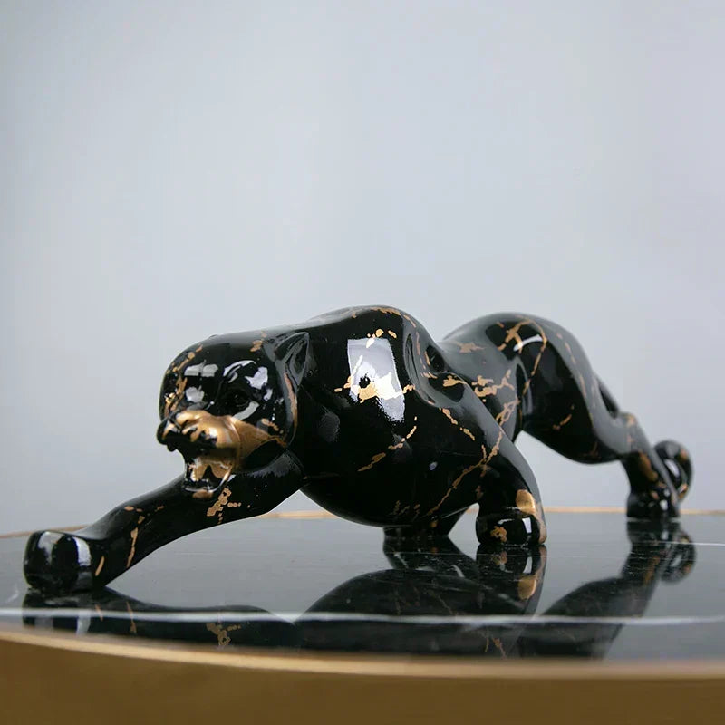 Elegant Jaguar Stone Sculptor