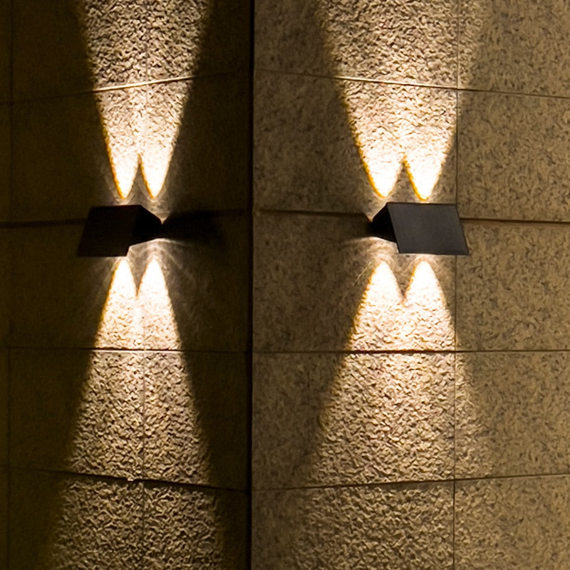 Skanto | SensorGlow - Motion-Activated Solar Wall Light