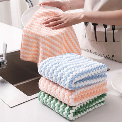 BowLift | microfibre cleaning cloths made from coral fleece for streak-free cleanliness