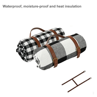NovaPlaid | Waterproof Foldable Picnic Blanket with Strap | Skanto
