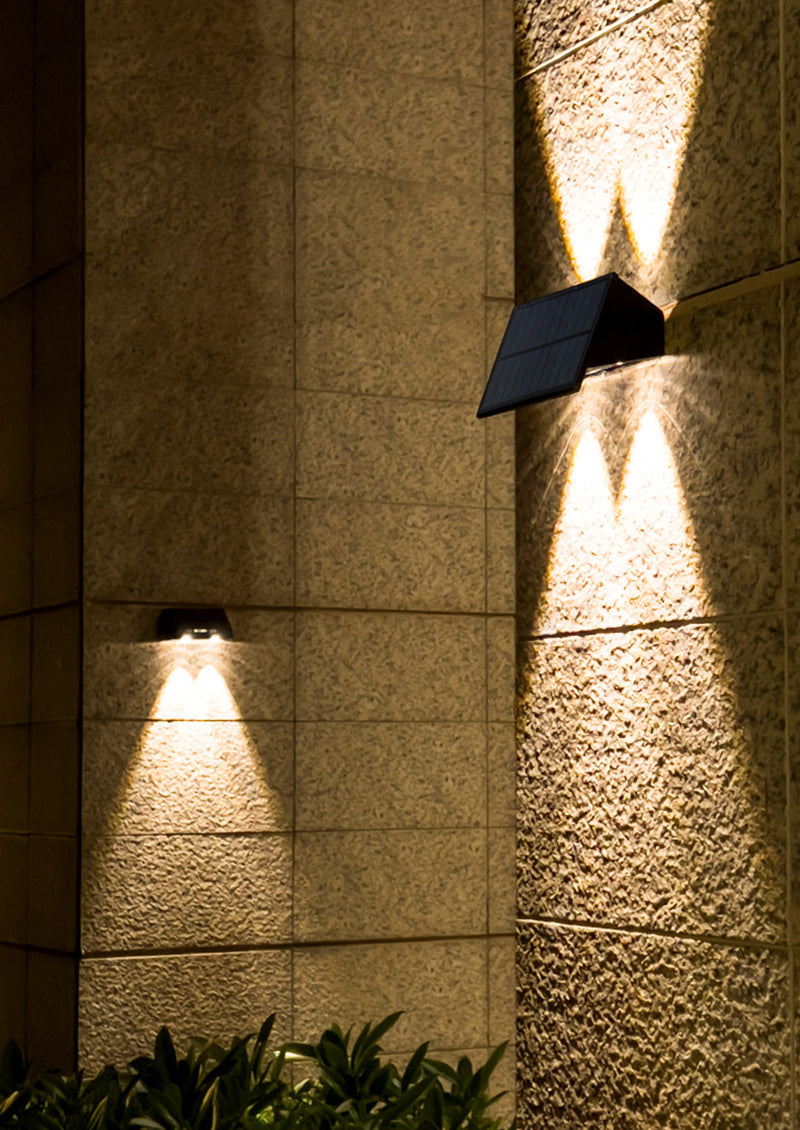 Skanto | SensorGlow - Motion-Activated Solar Wall Light